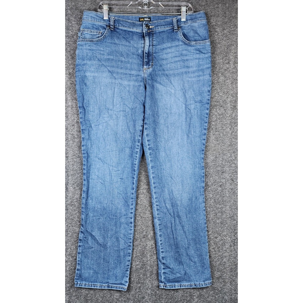 Lee Relaxed Fit Straight Leg Jeans Womens 34 Blue Medium Wash Mid Rise Denim